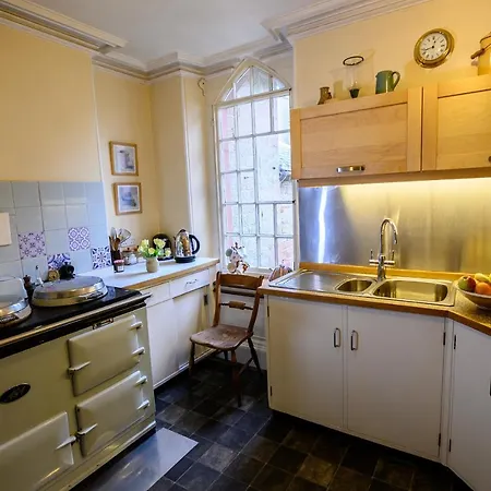 Charming 2-bed House Near Westlinton Carlisle