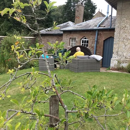 Charming 2-bed House Near Westlinton Carlisle Hébergement de vacances *